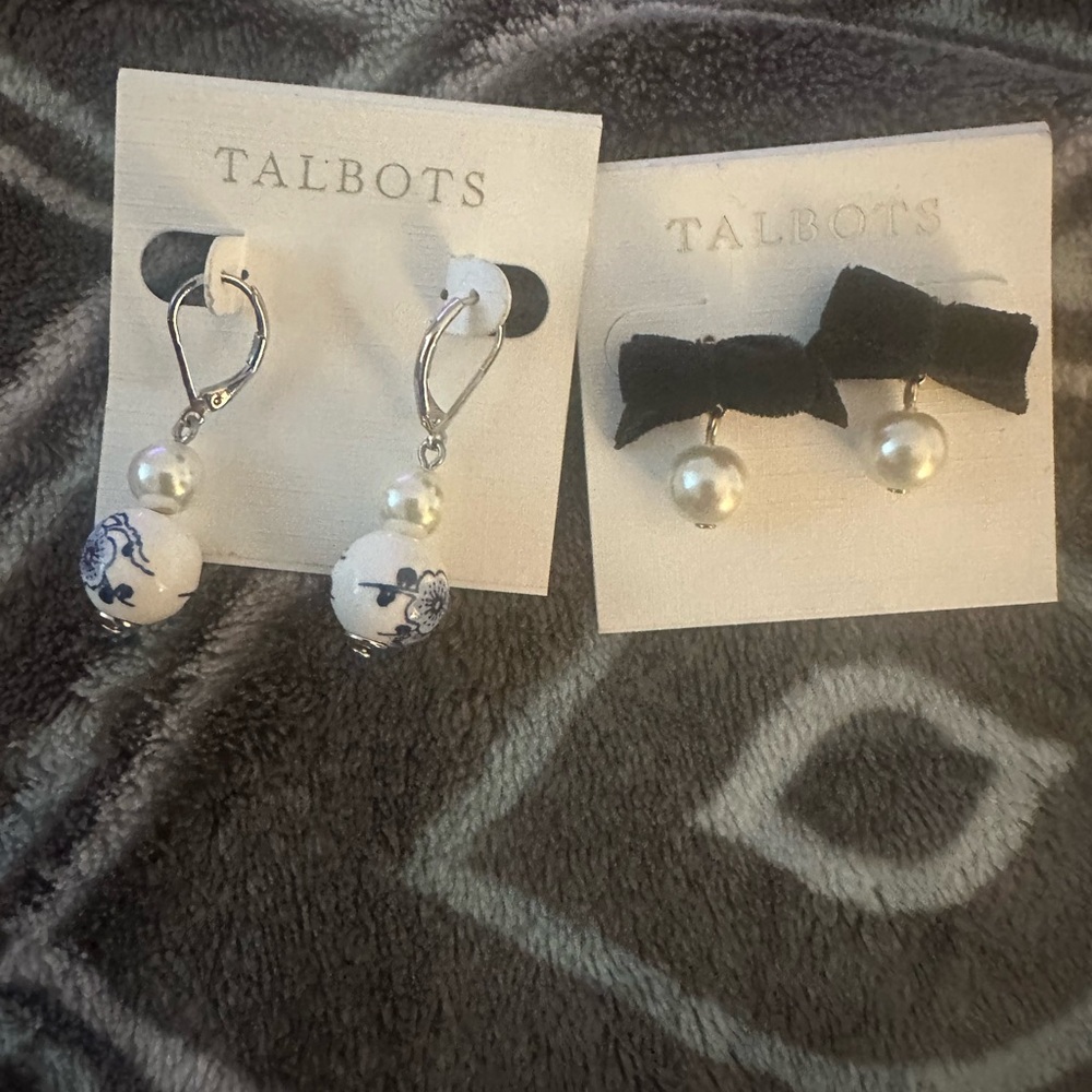 Talbots Kids Pearl and Bow Earrings - Black and White